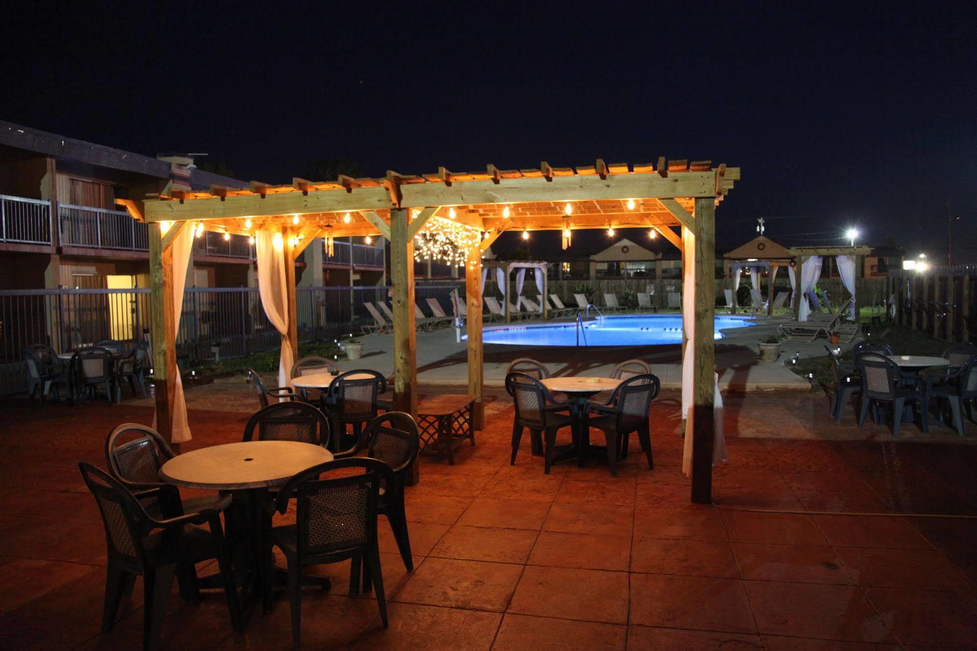 Executive Inn & Suites - Огаста Екстер'єр фото